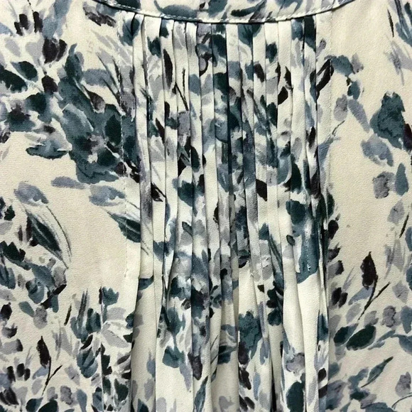 NYDJ Button Down Blouse Size 1X - Picture 3 of 9